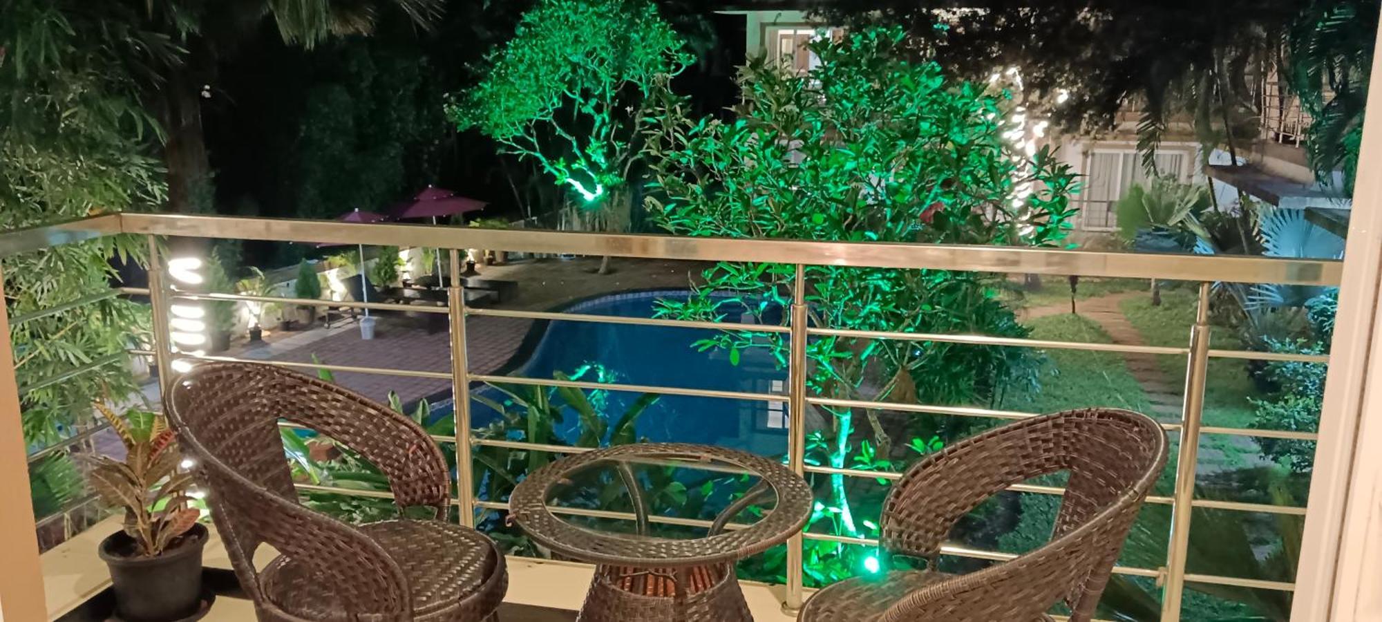 Ivy Retreat- Serviced